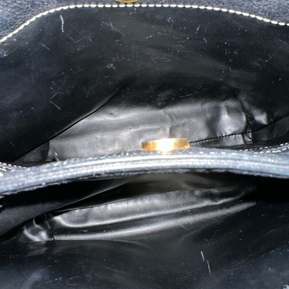 Bally Vintage Leather Shoulder Tote with Leather & Chain Straps - Picture 9 of 10